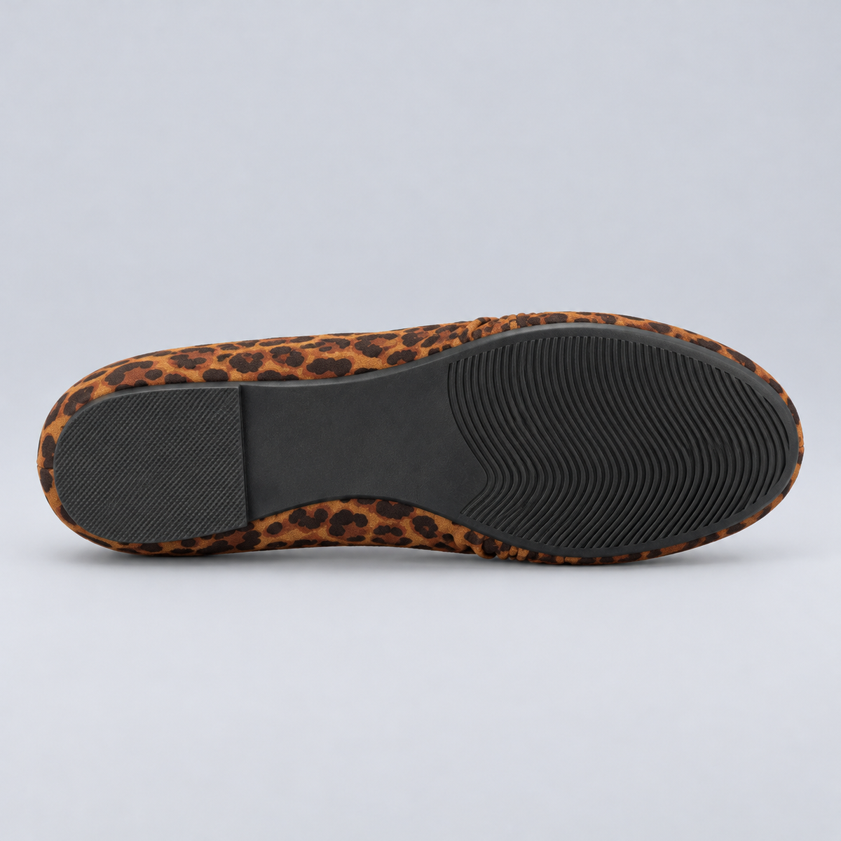 Jax & Bard Joliet women's ballet flat with bow in leopard haircalf, bottom view of the sole