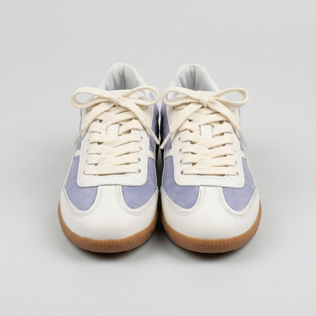 Vieux Desoto retro sneaker in light blue and white