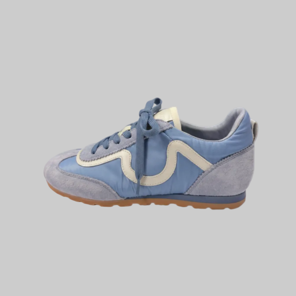 Vieux Riverbend women's retro runner in light blue and silver, side view