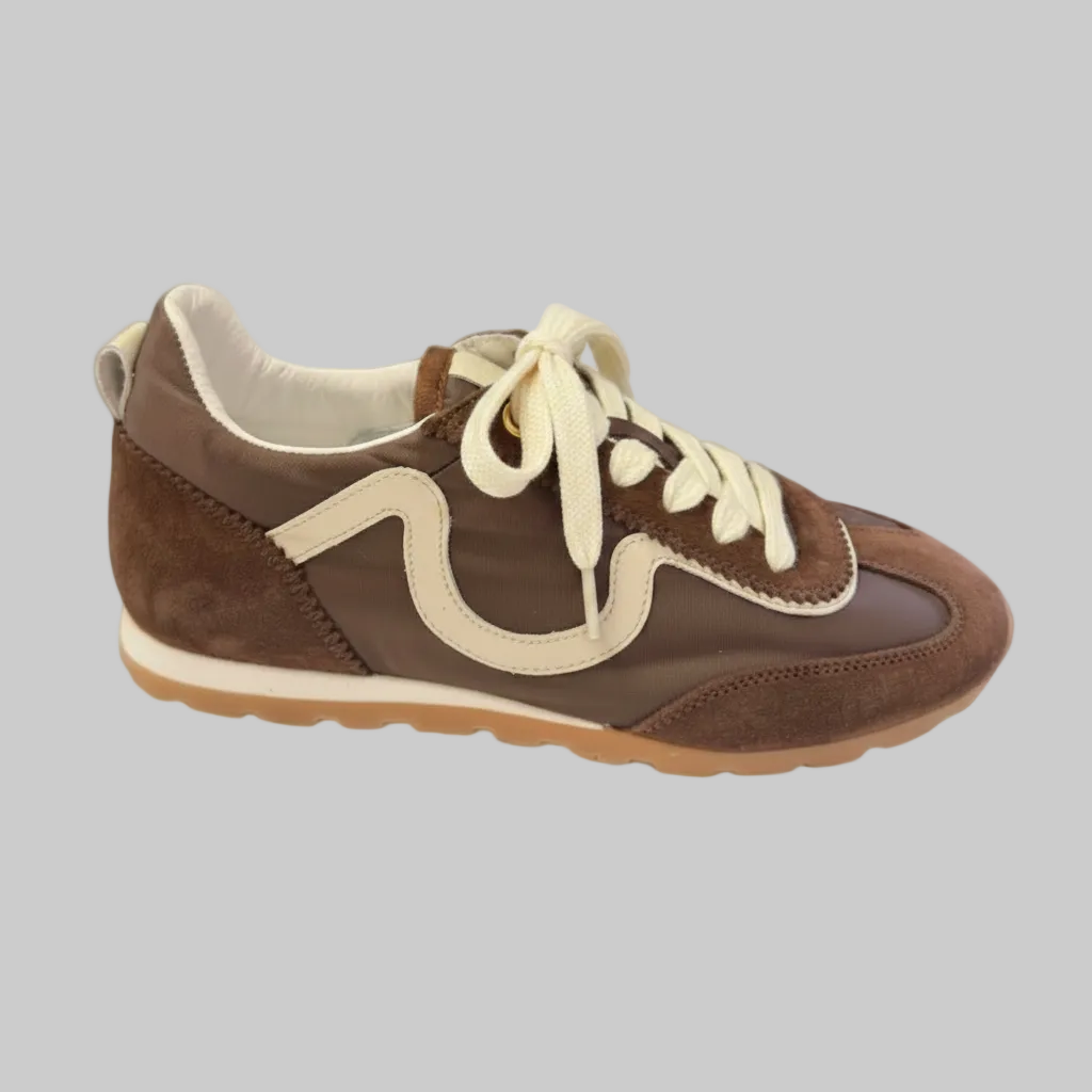 Vieux Riverbend women's retro runner in brown and ivory leather and suede, three-quarter view
